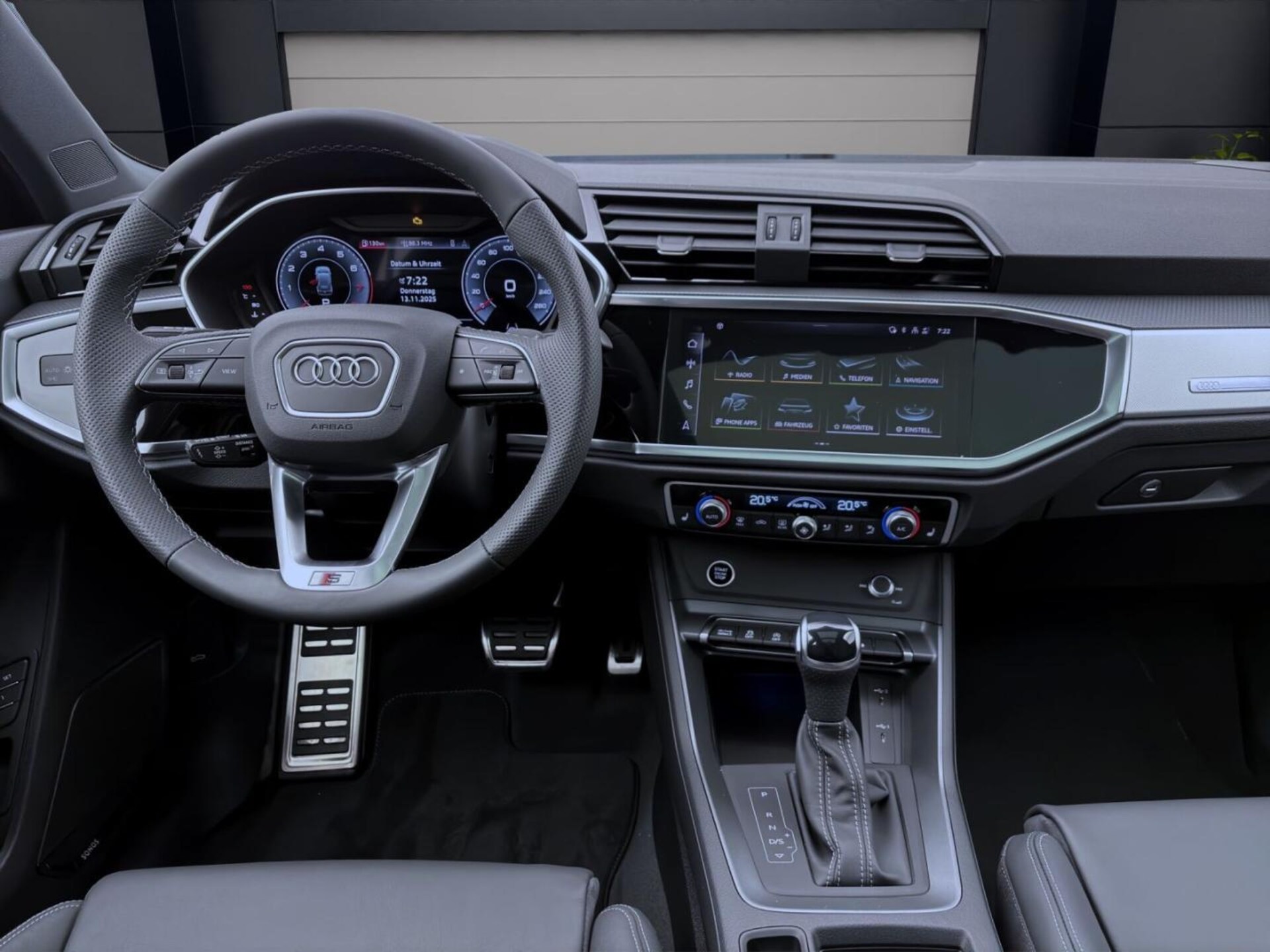 Audi Q3 SUV S line