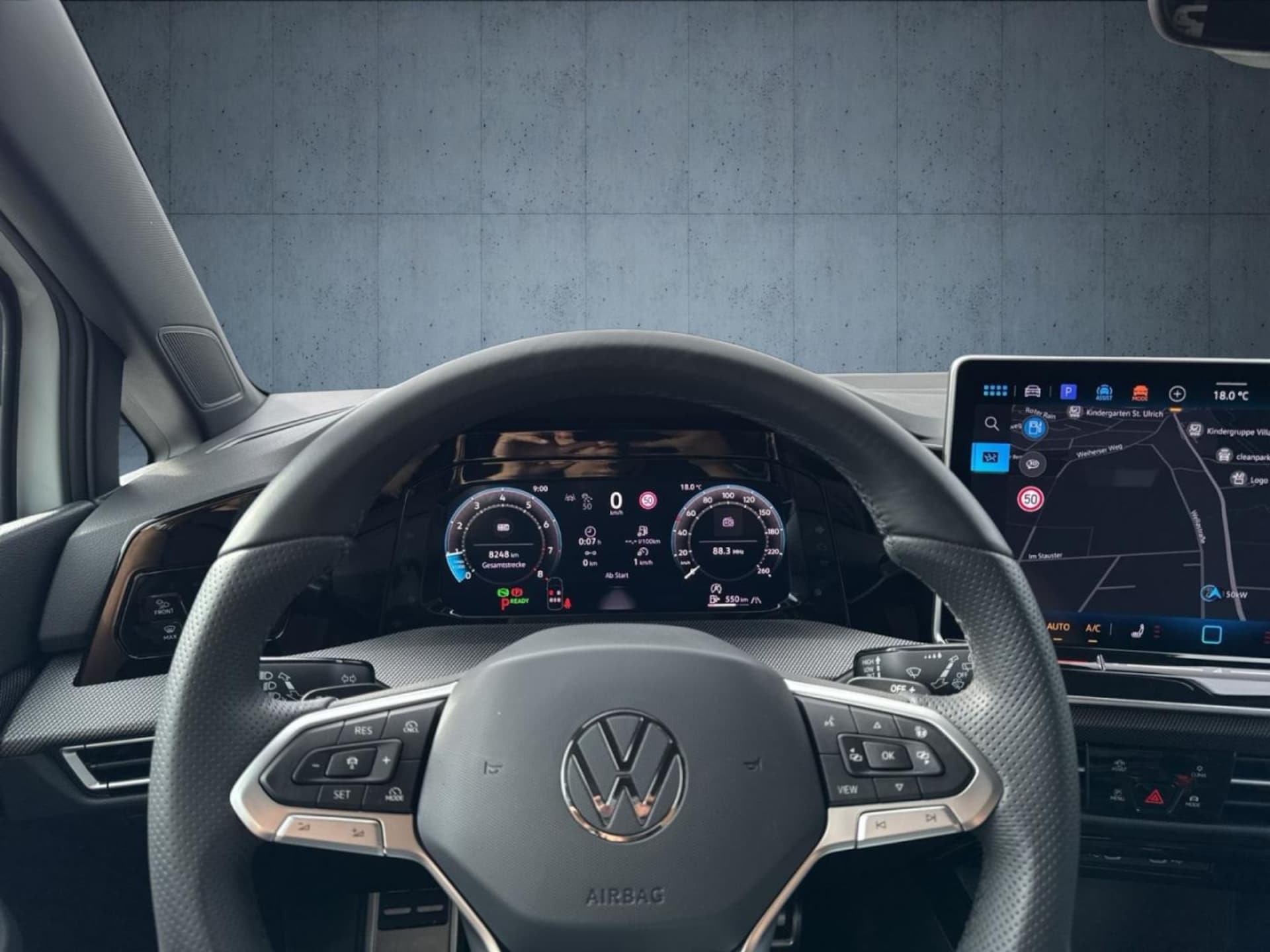 Volkswagen Golf Variant R-Line