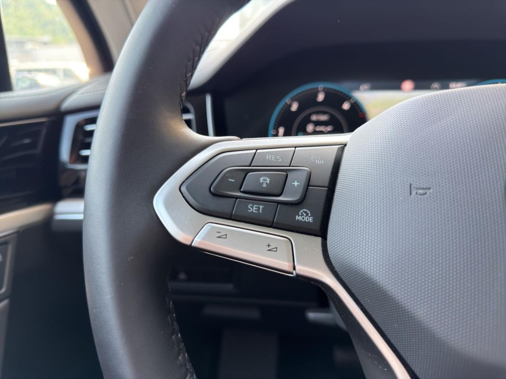 Volkswagen Touareg Basis-Modell