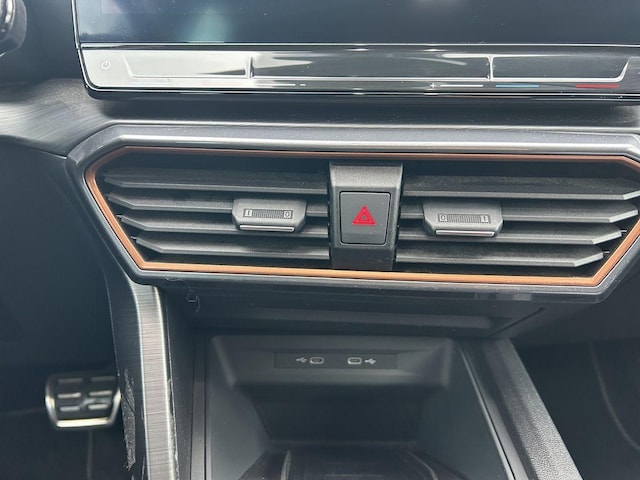 Bild des Autos 15