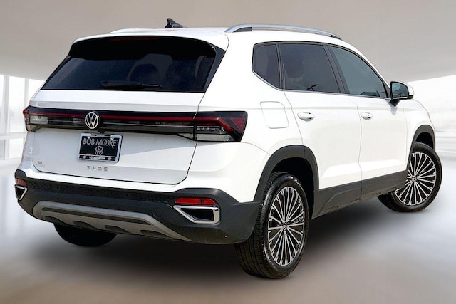 2025 Volkswagen Taos
