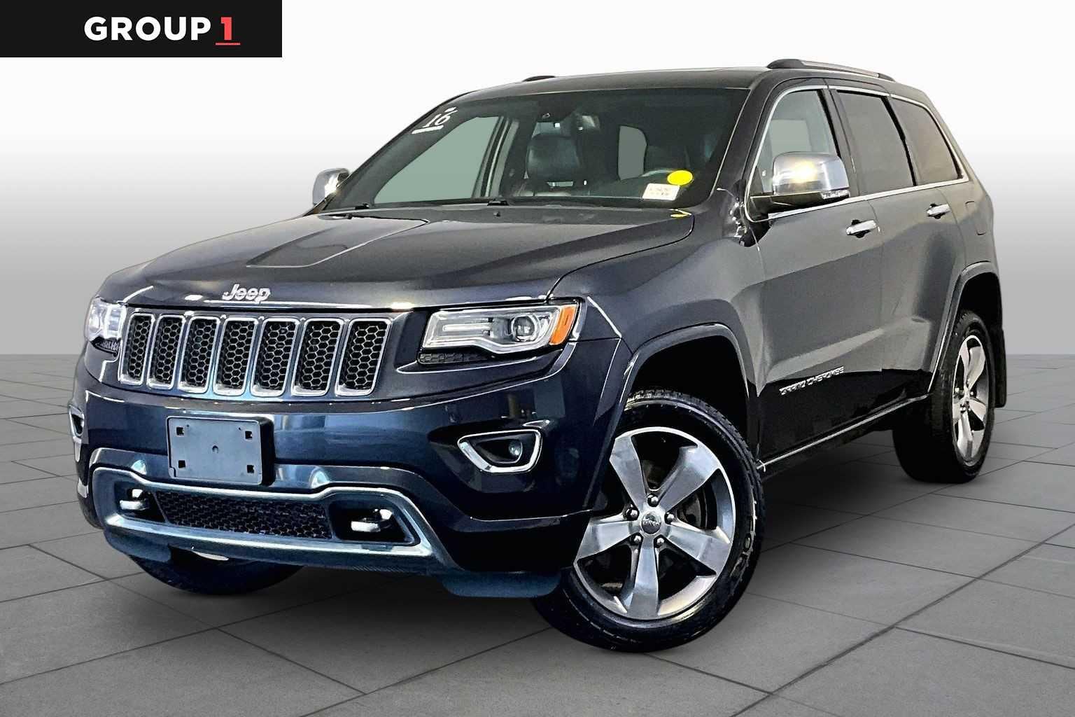 2016 Jeep Grand Cherokee Overland 4WD's photo