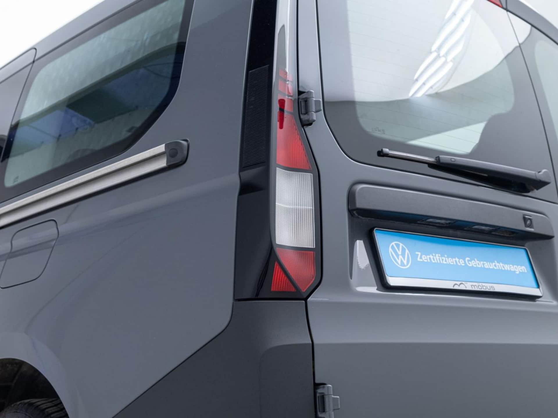 Volkswagen Caddy Maxi Kombi Basis-Modell