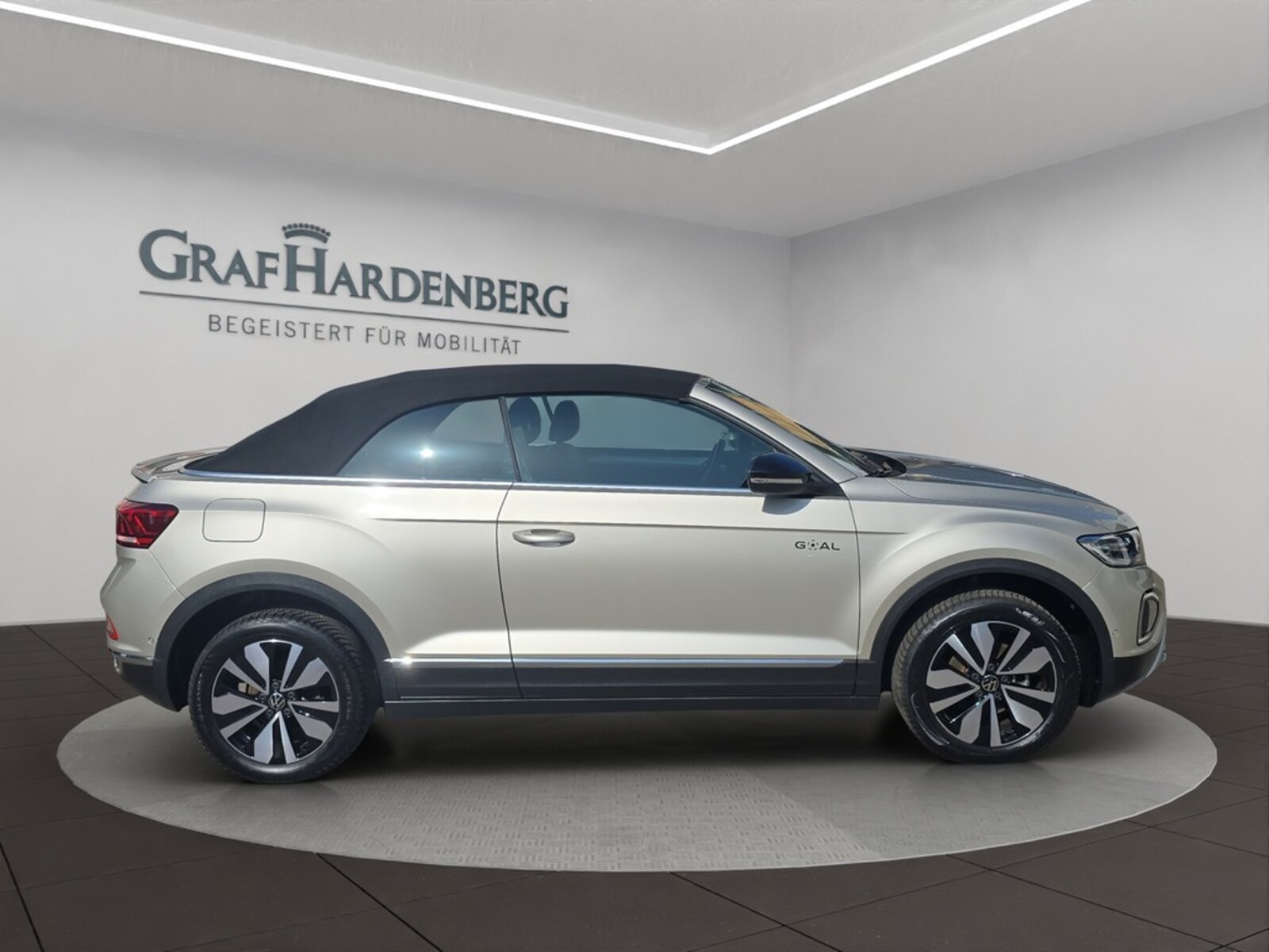 Volkswagen T-Roc Cabriolet – Bild 7