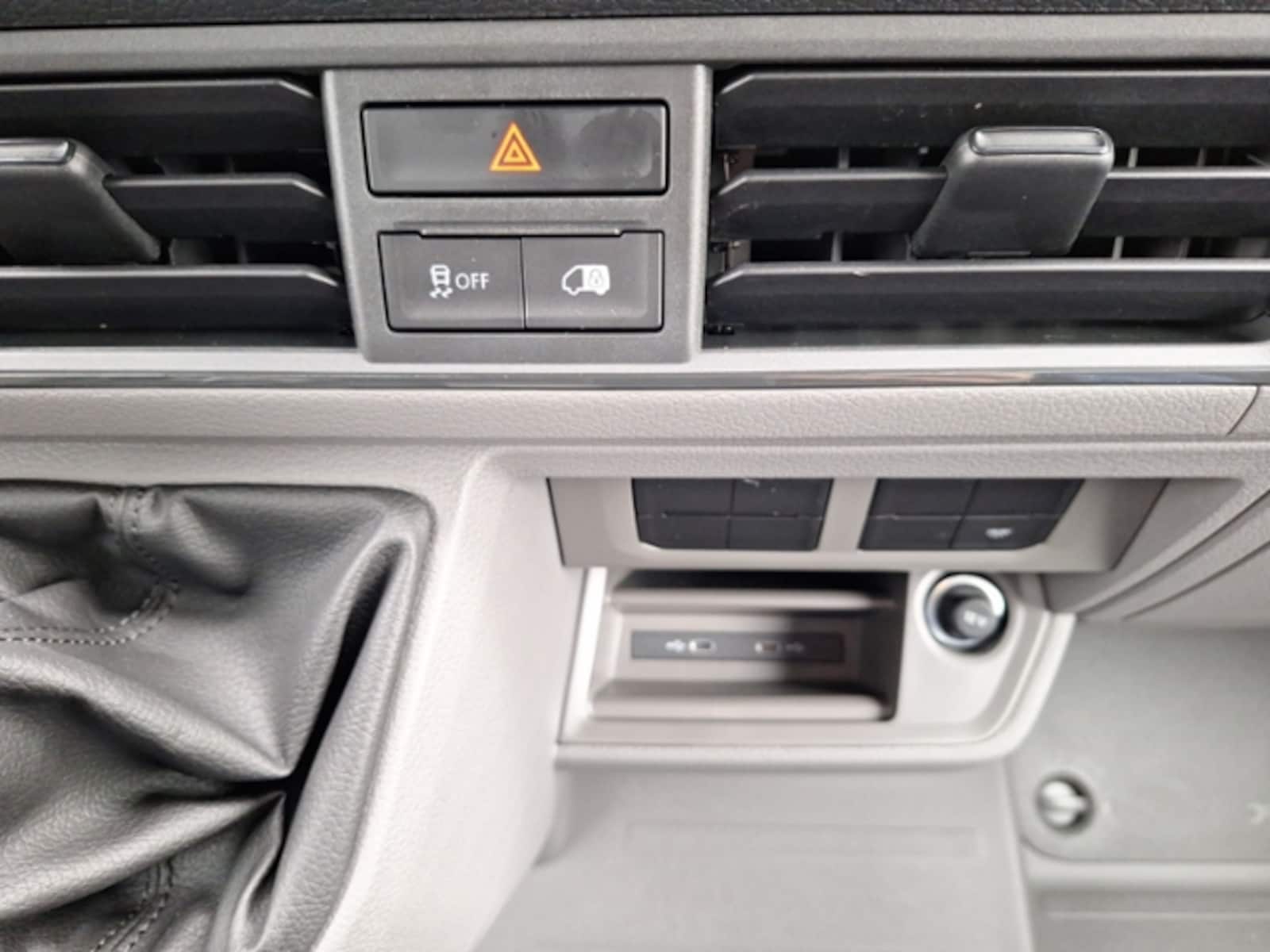 Volkswagen Crafter Kasten mittlerer Radstand – Bild 16