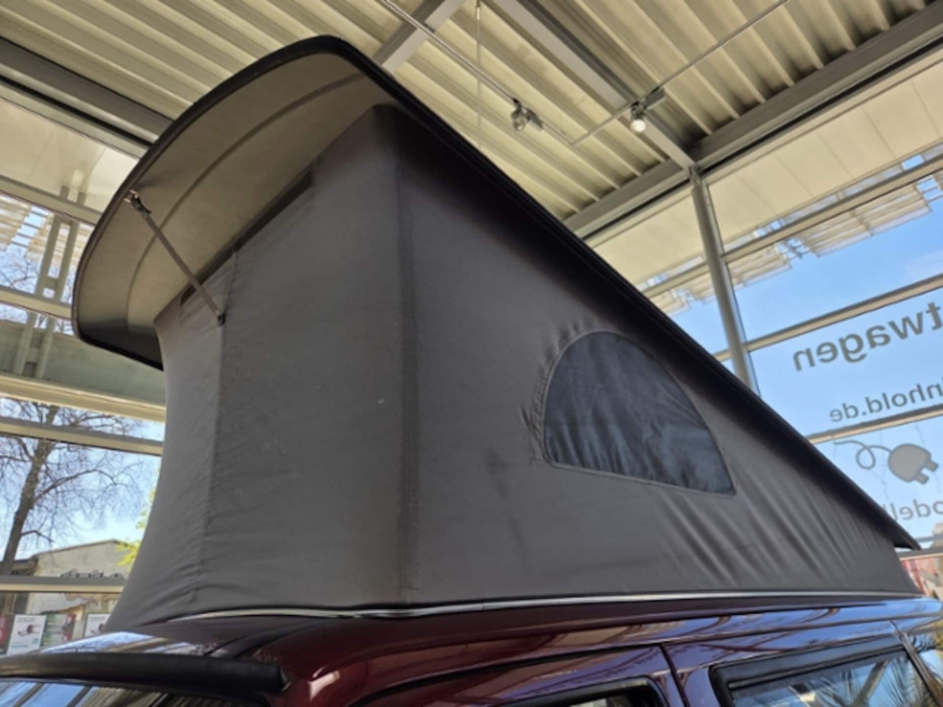Volkswagen T4 California Coach