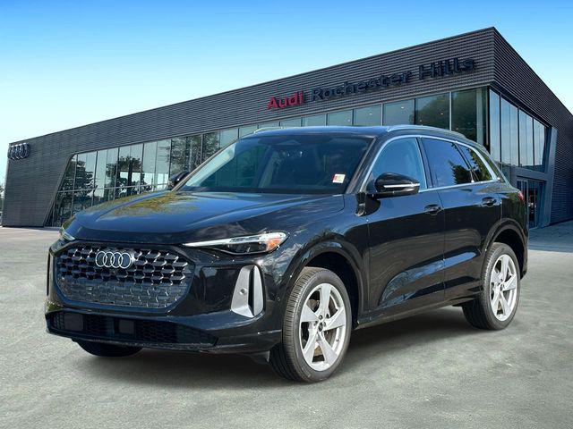 2025 Audi Q5 40 Premium Plus's photo