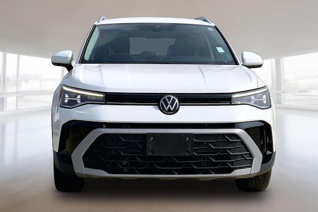 2025 Volkswagen Taos
