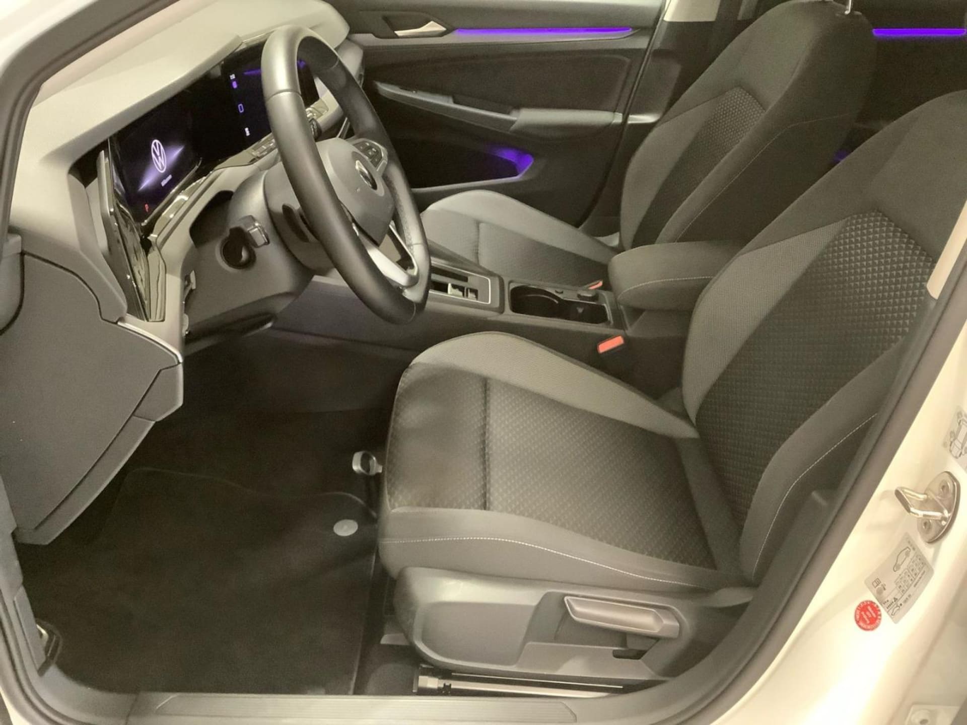 Volkswagen Golf Active