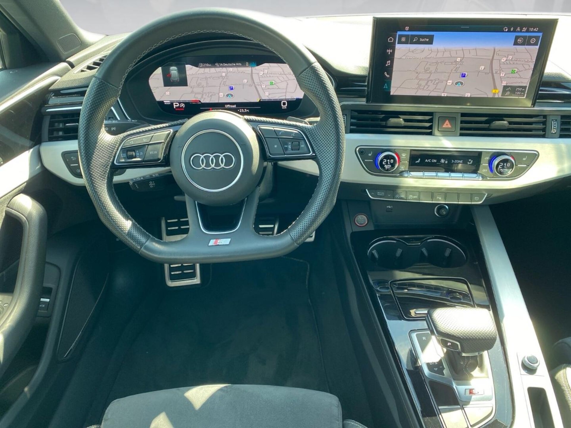 Audi S4 Avant
