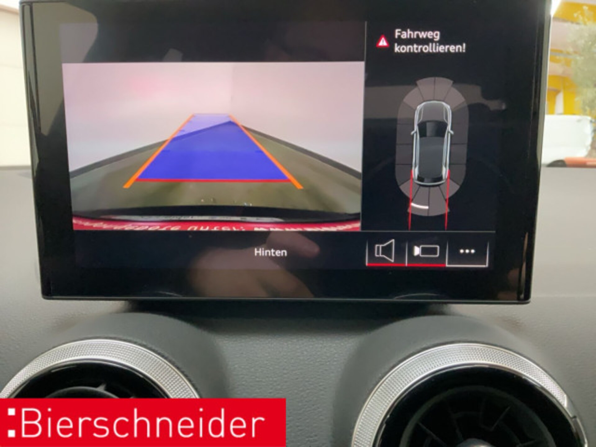 Audi Q2 S line