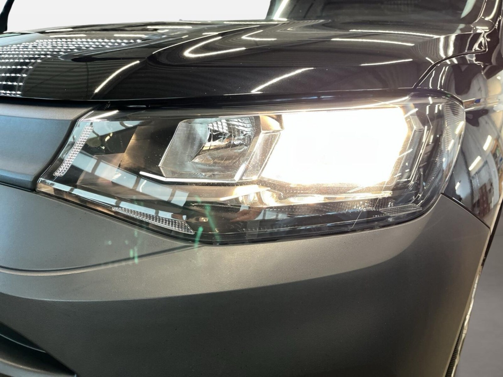 Volkswagen Caddy Cargo – Bild 12