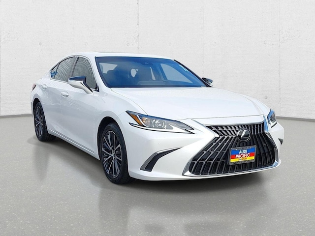 2024 Lexus ES 300h