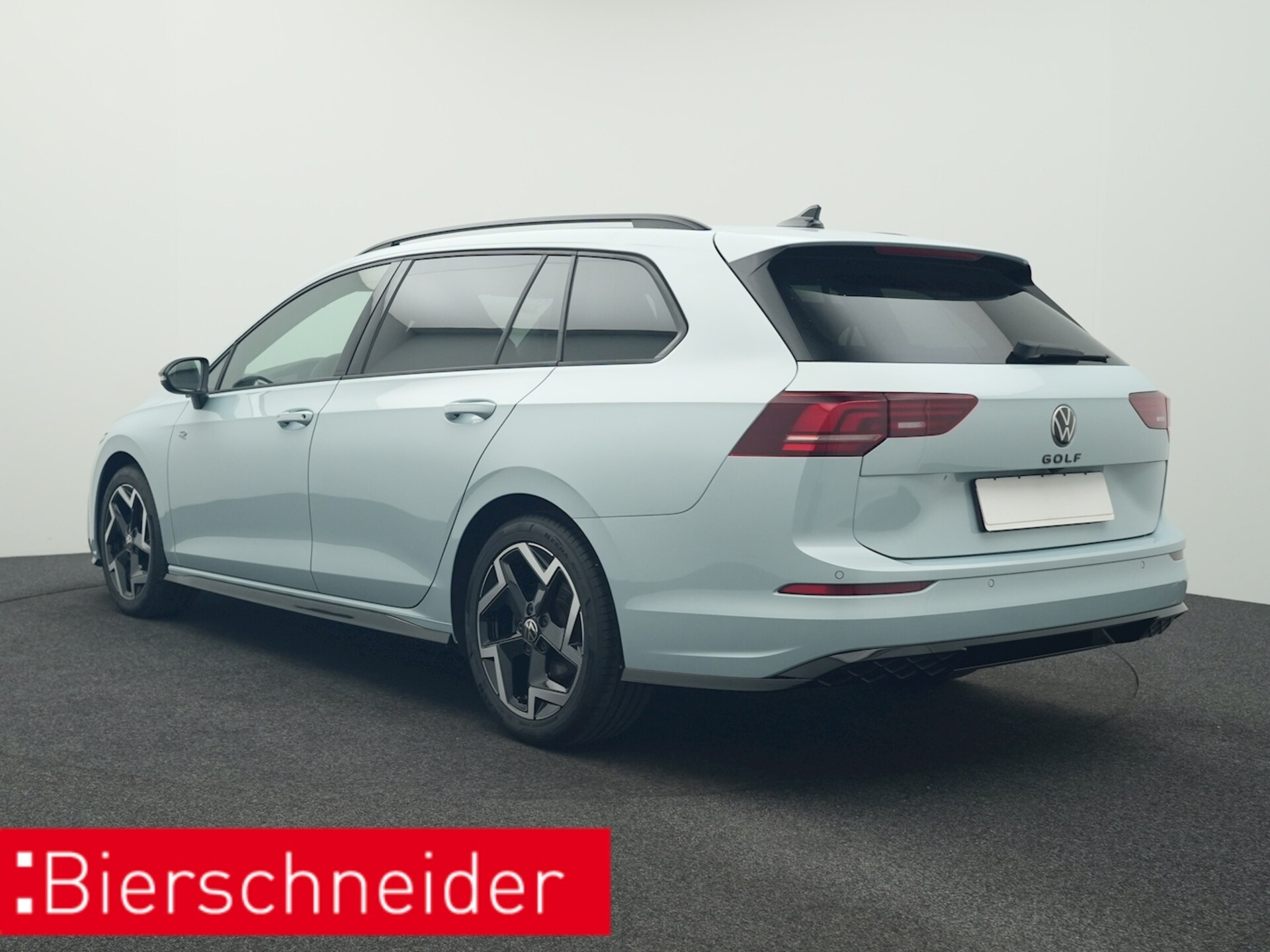 Volkswagen Golf Variant R-Line