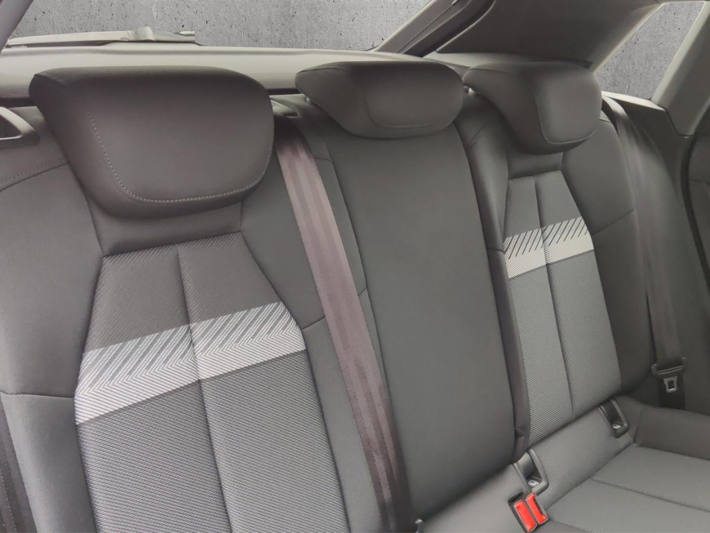 Bild über Audi A3 Sportback S line 35 TFSI S tronic - für weitere Informationen kontaktieren Sie den Audi Partner