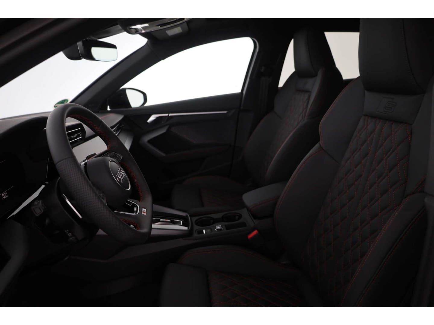 Bild über Audi S3 Sportback TFSI quattro S tronic - für weitere Informationen kontaktieren Sie den Audi Partner