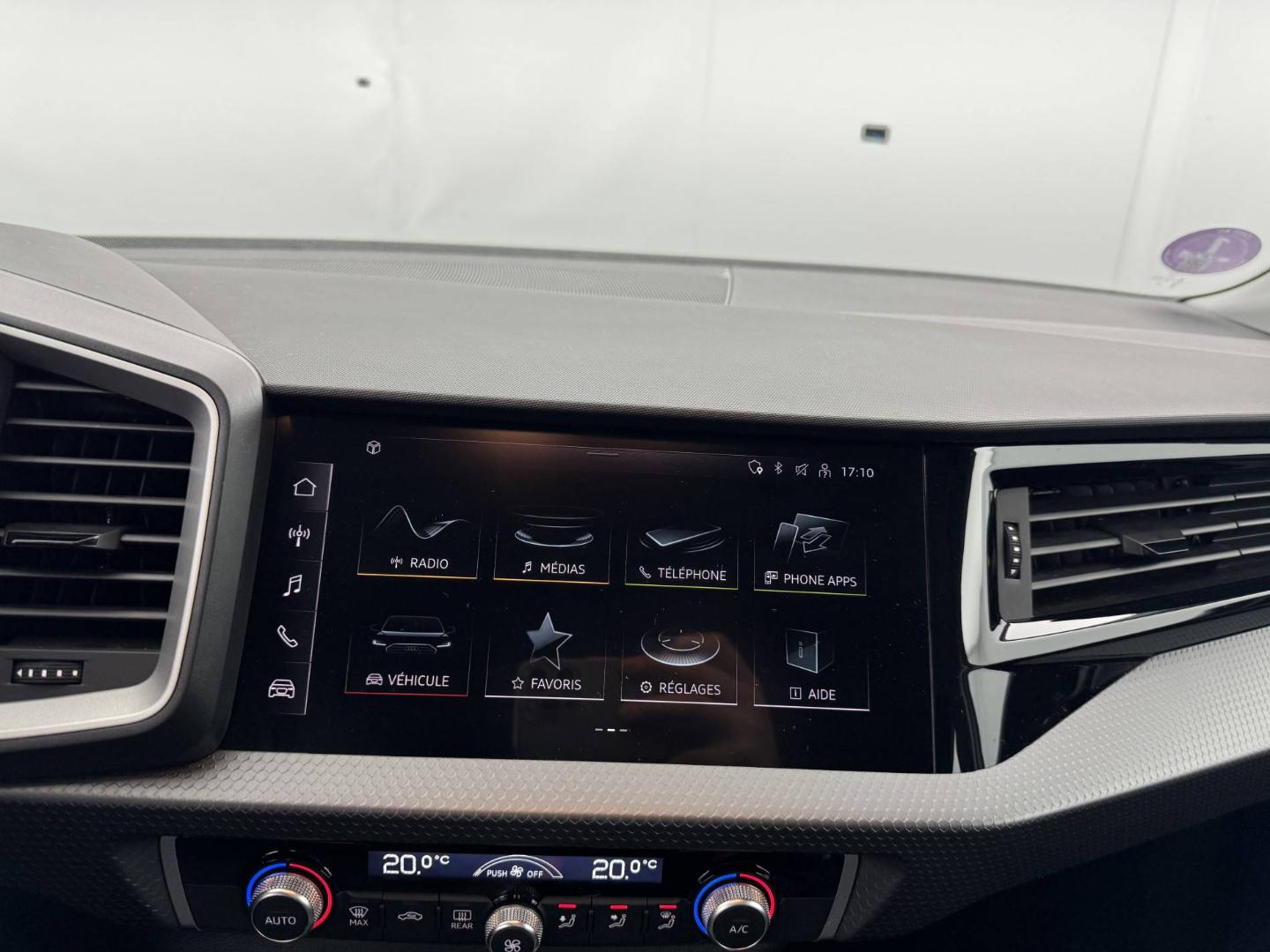 Image about Audi A1 Sportback Advanced 25 TFSI 70 kW (95 ch) S tronic