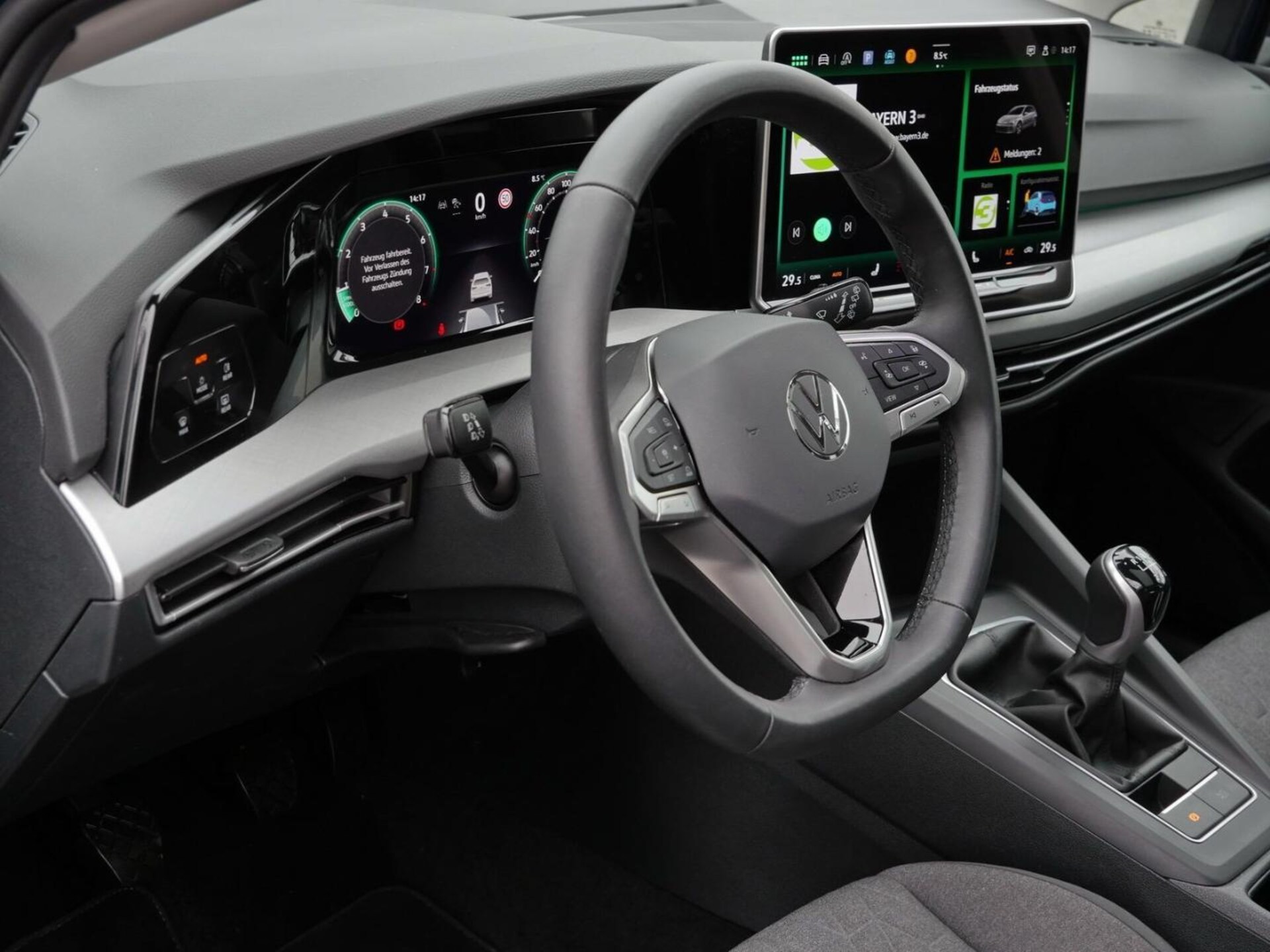 Volkswagen Golf Life