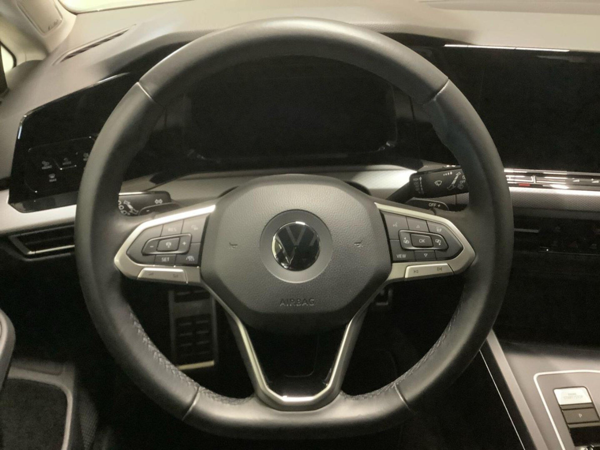 Volkswagen Golf Active