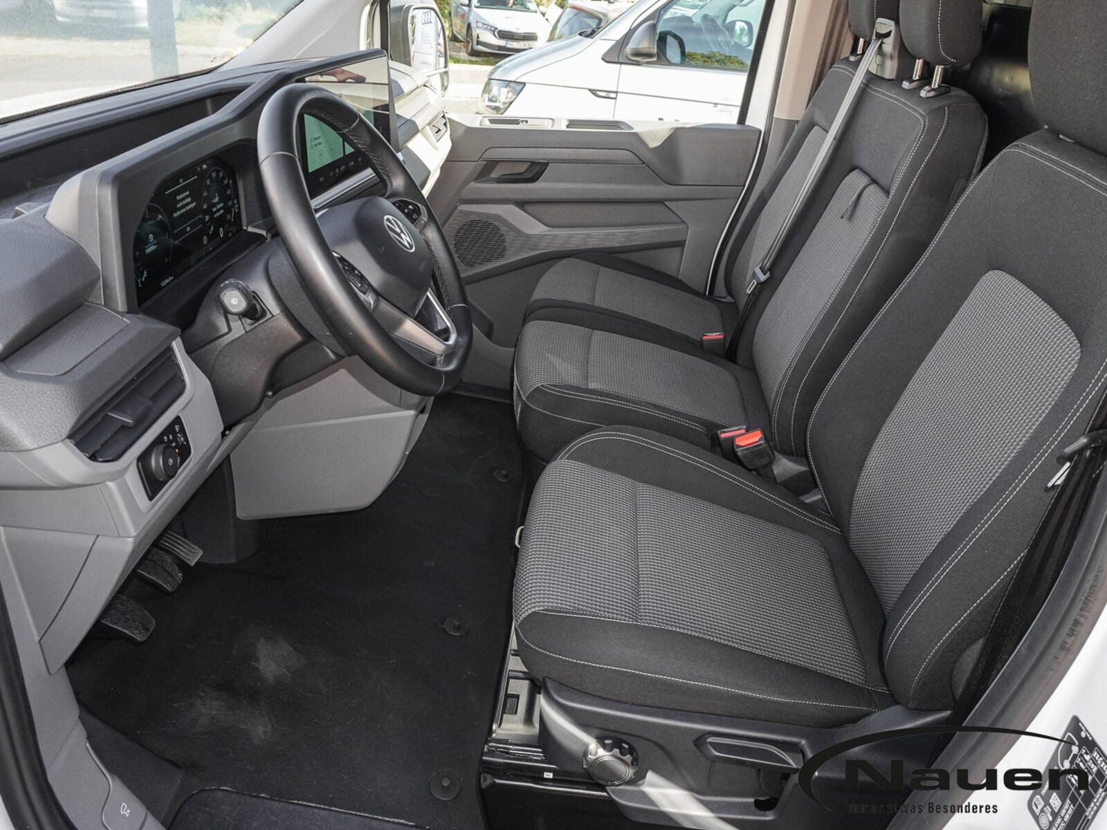 Volkswagen Transporter Kasten kurzer Radstand – Bild 13