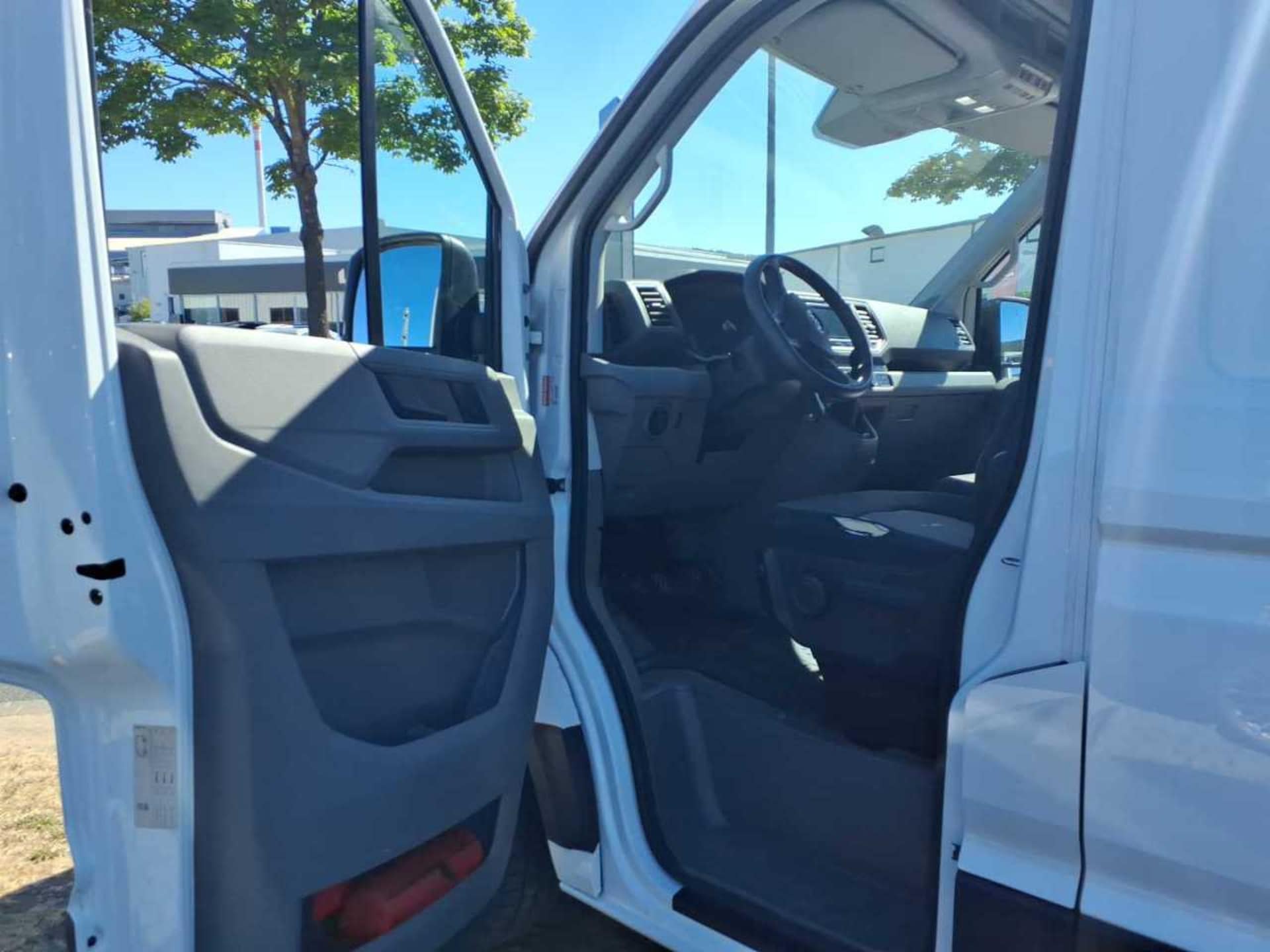 Volkswagen Crafter Kasten mittlerer Radstand