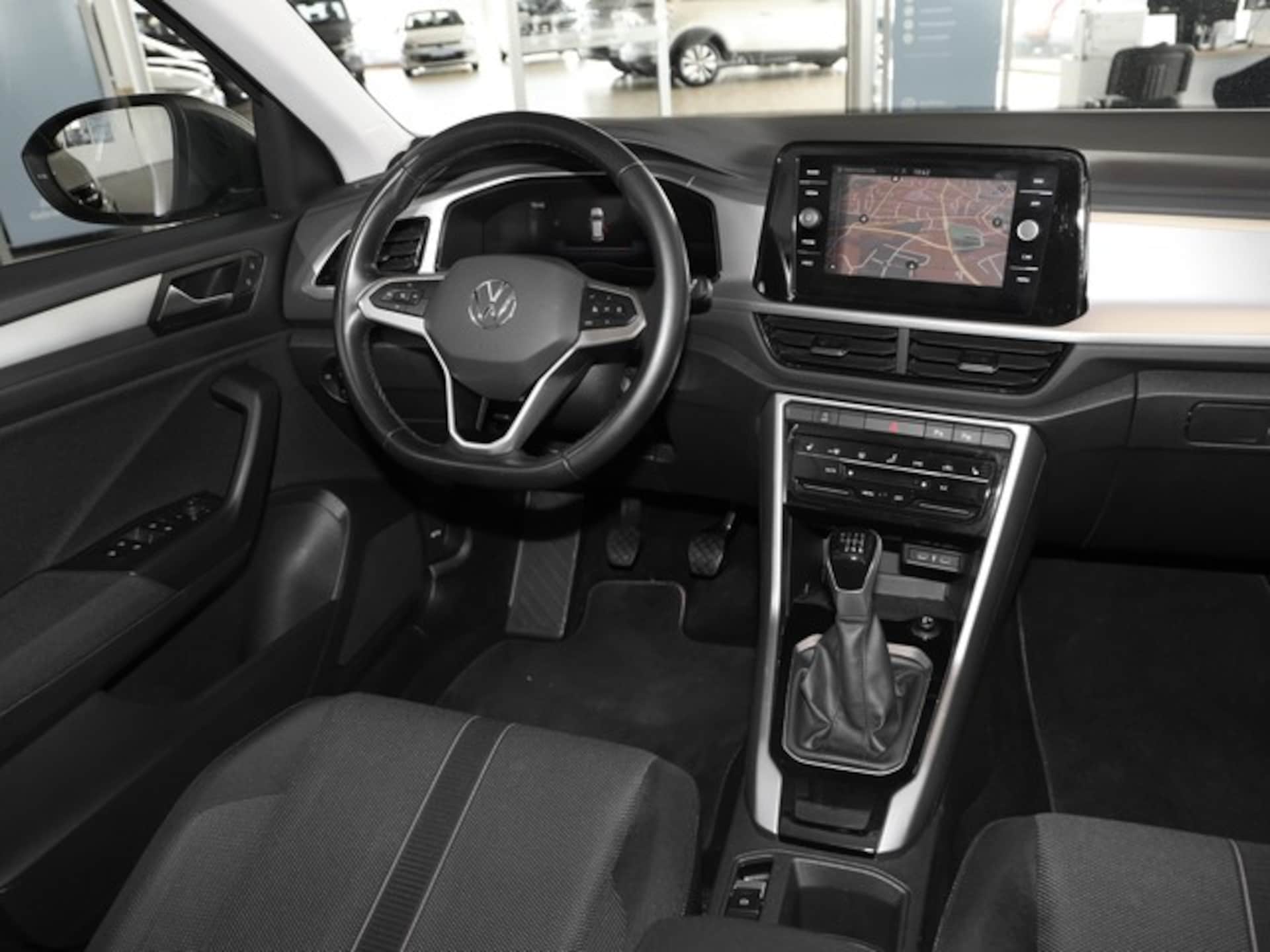 Volkswagen T-Roc Life