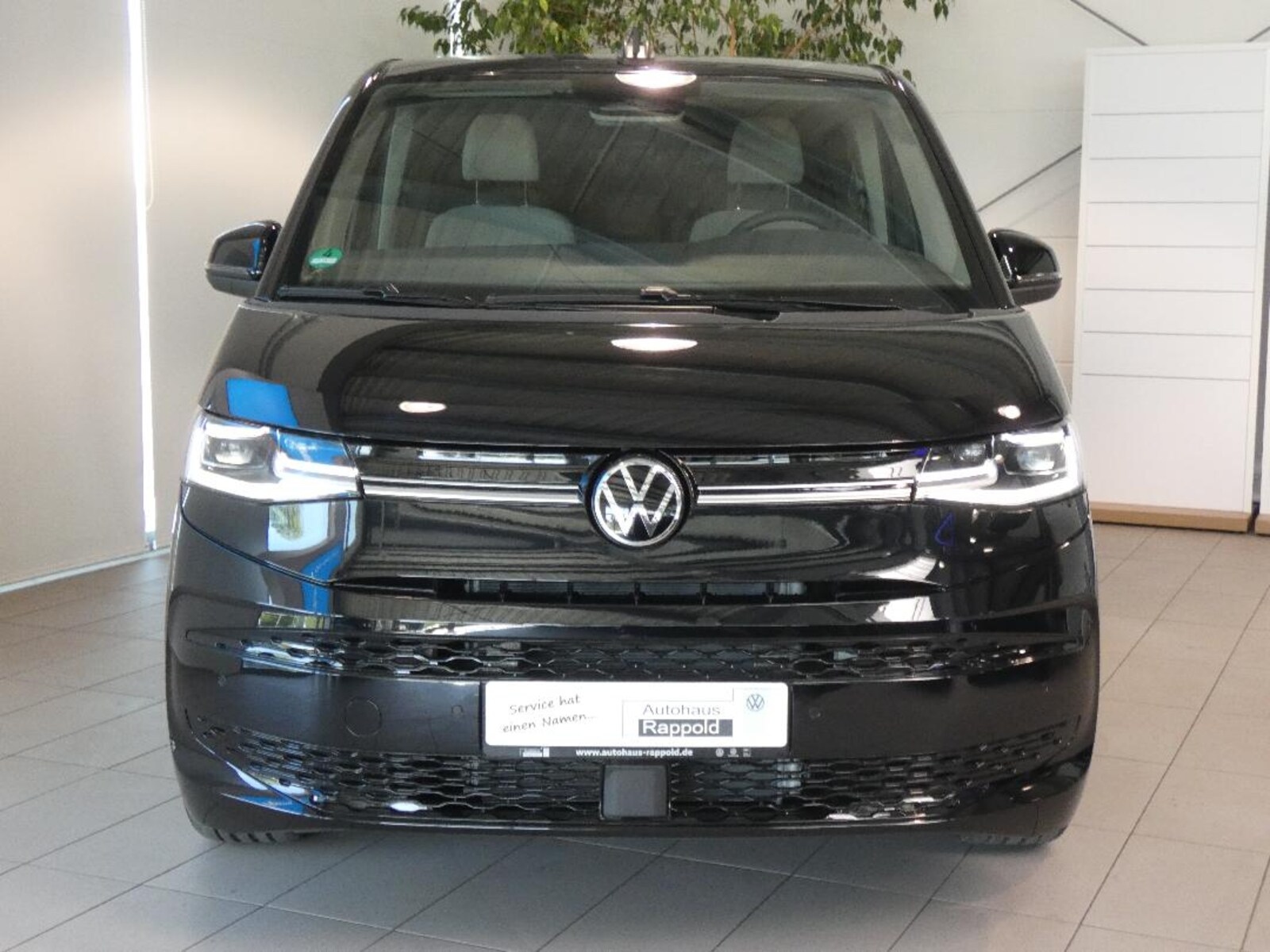 Volkswagen Multivan Langversion – Bild 2