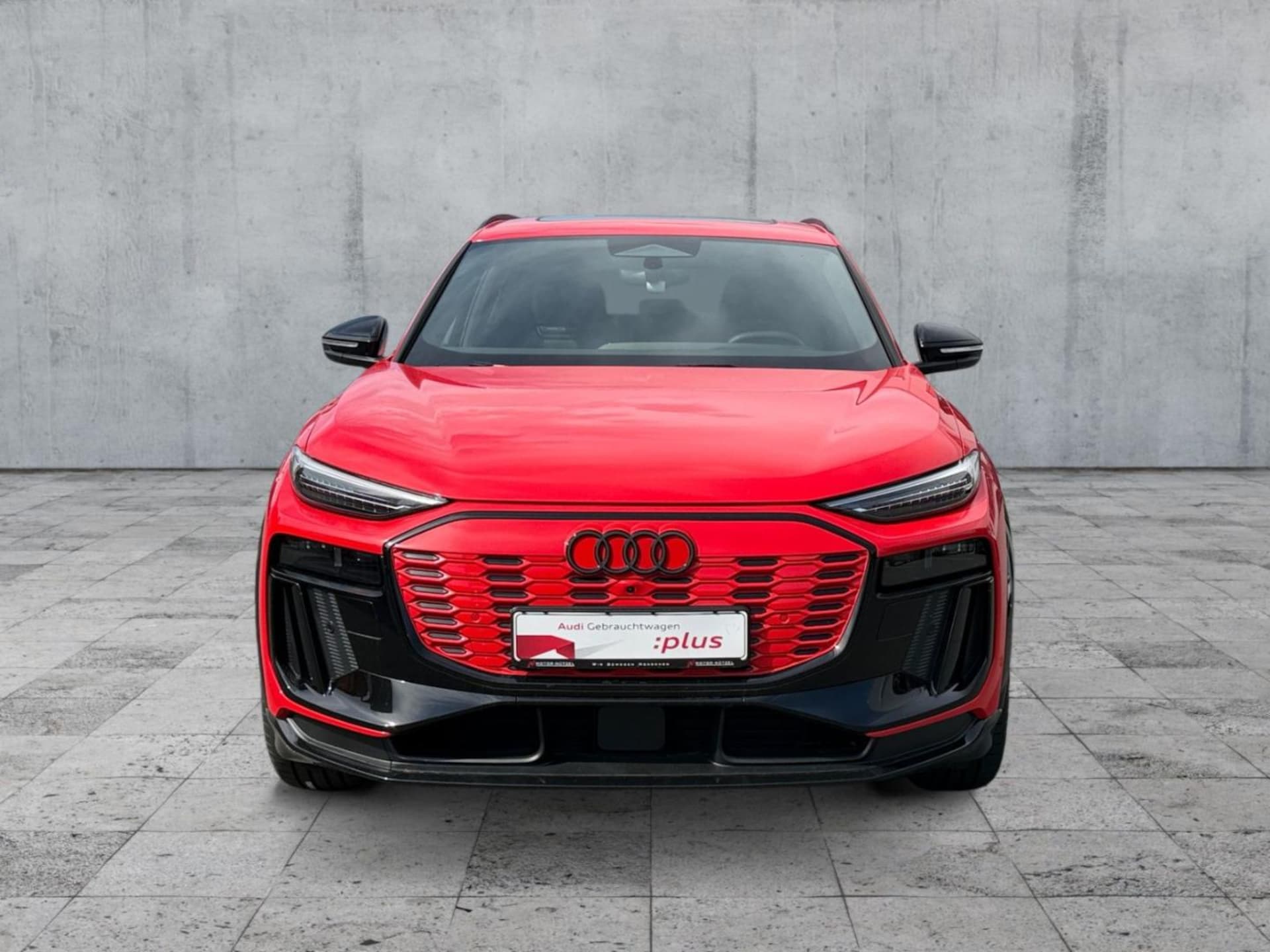 Audi SQ6 SUV e-tron