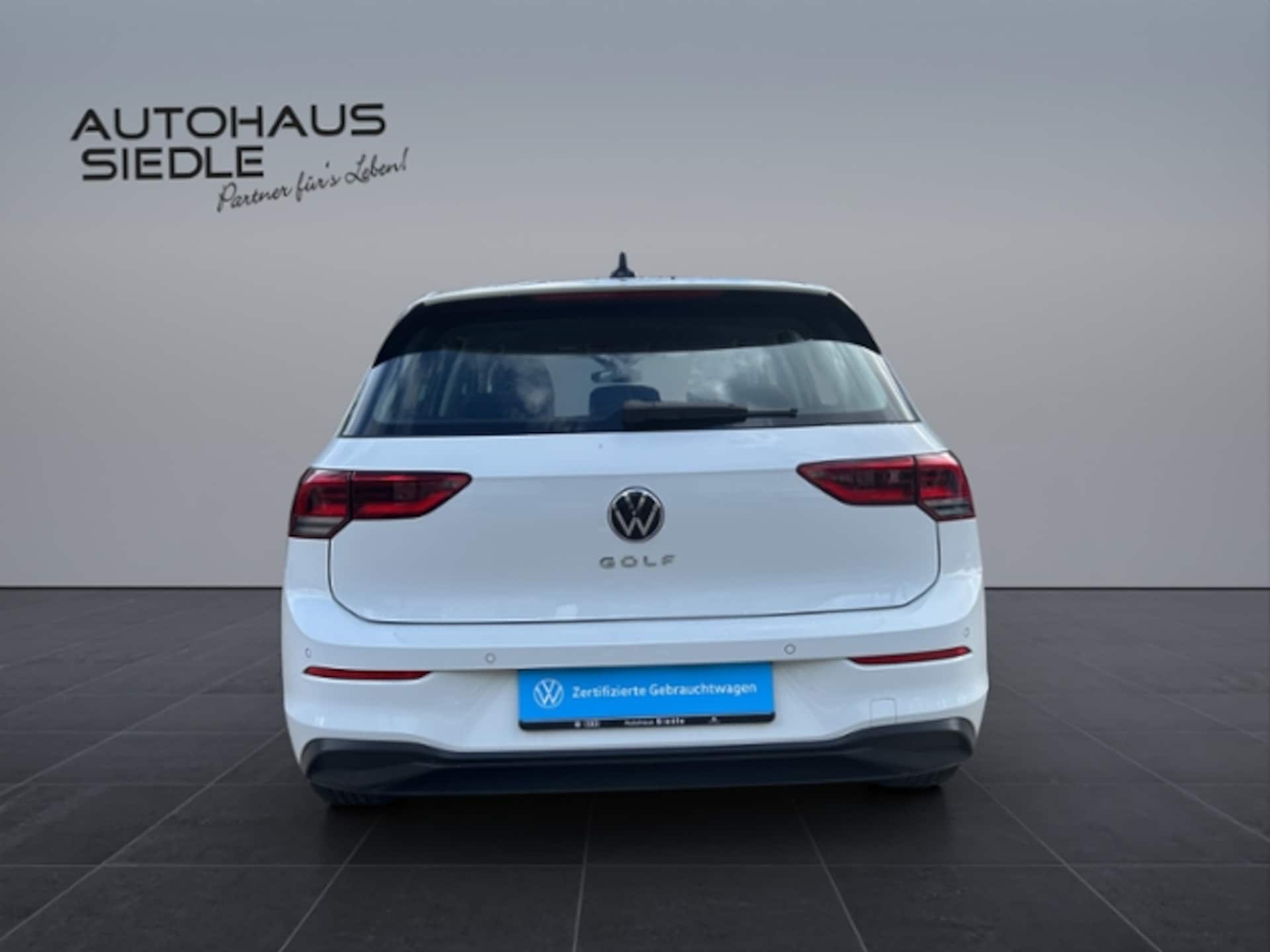 Volkswagen Golf Life