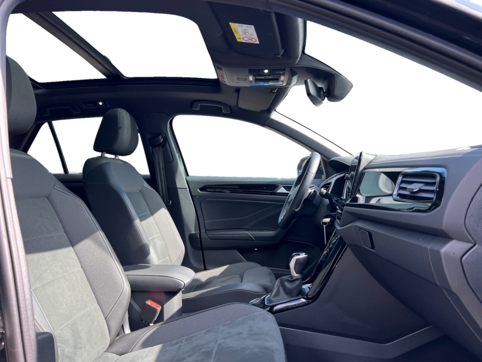 Volkswagen T-Roc – Bild 15