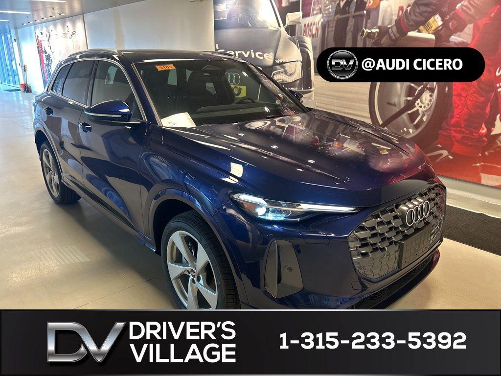 2025 Audi Q5 40 Premium Plus's photo