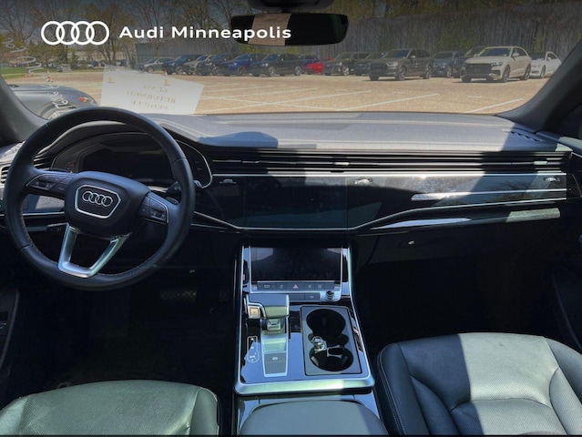 2023 Audi Q8