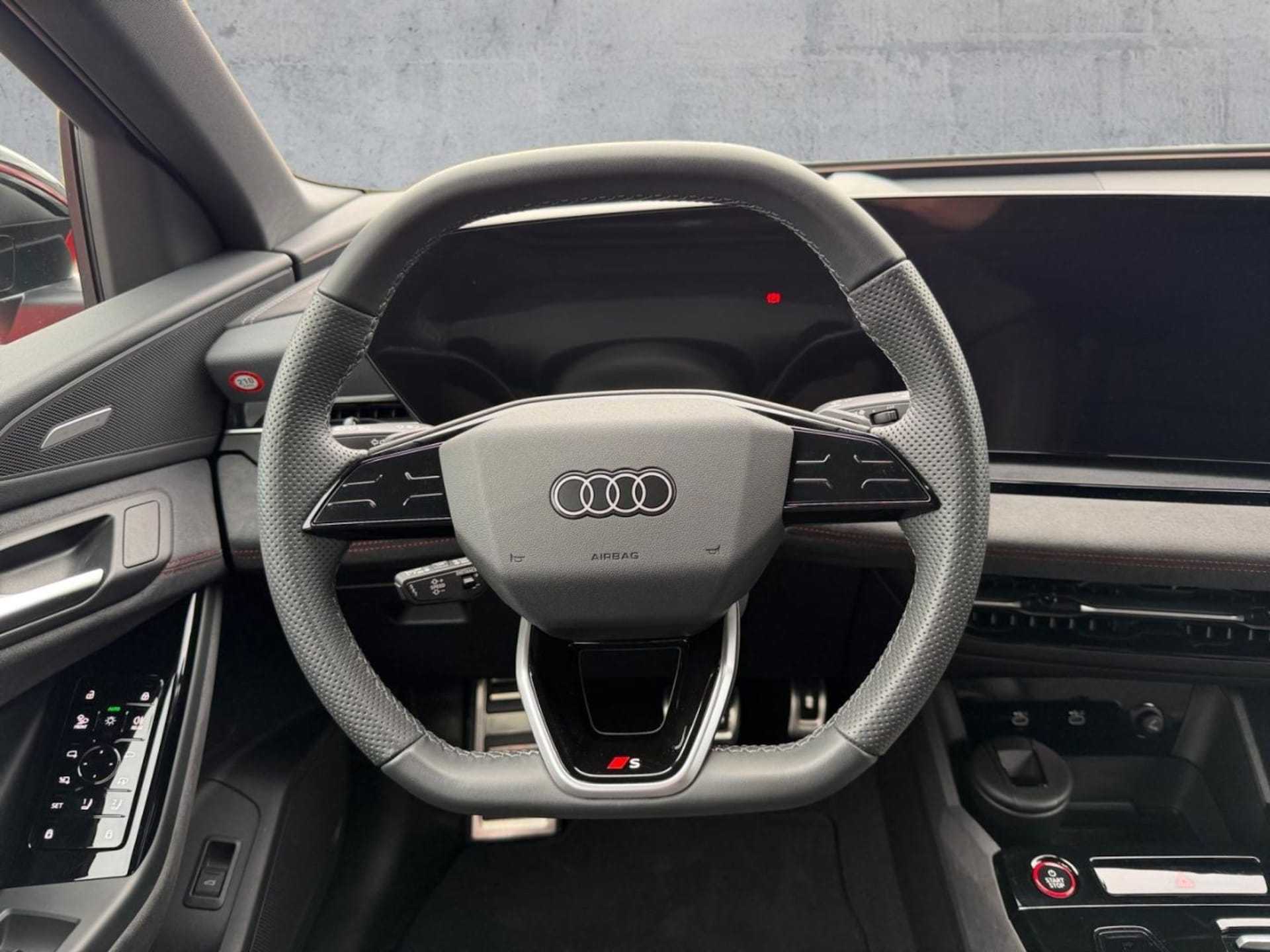 Audi SQ6 SUV e-tron