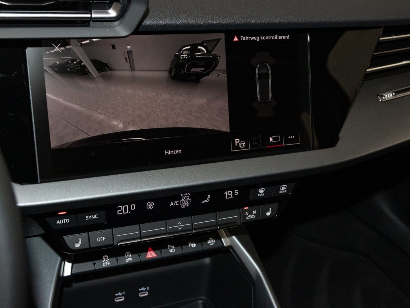 Bild über Audi A3 Sportback advanced 35 TDI S tronic - für weitere Informationen kontaktieren Sie den Audi Partner