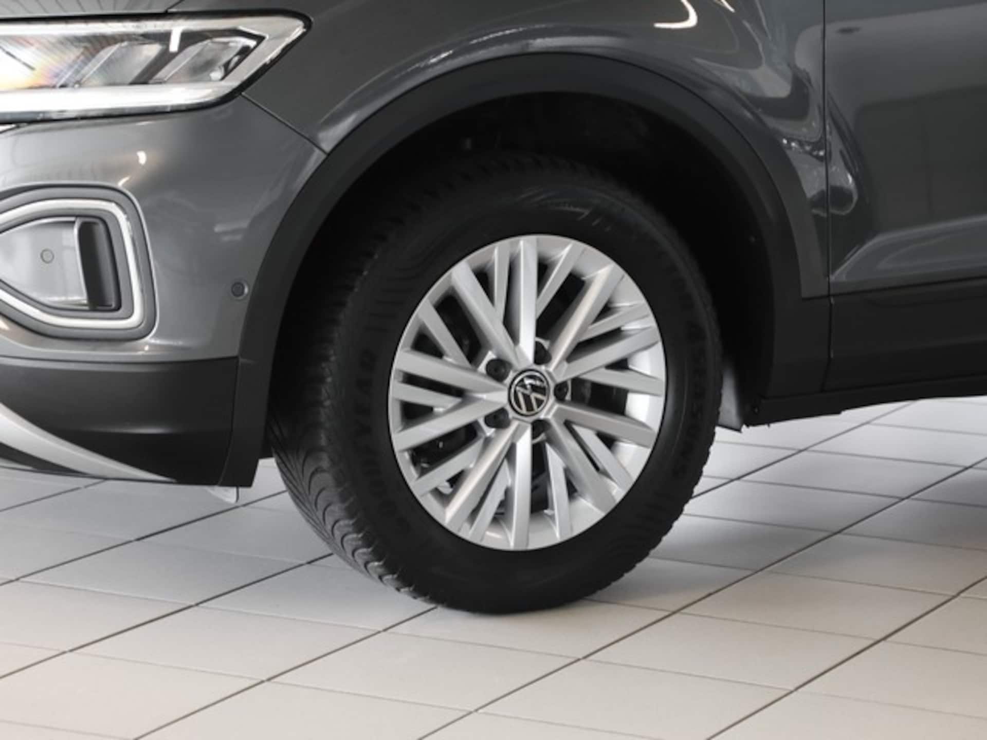 Volkswagen T-Roc Life