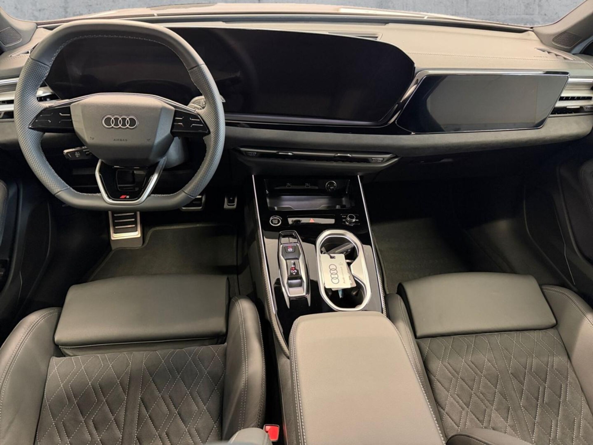 Audi A6 Avant edition one