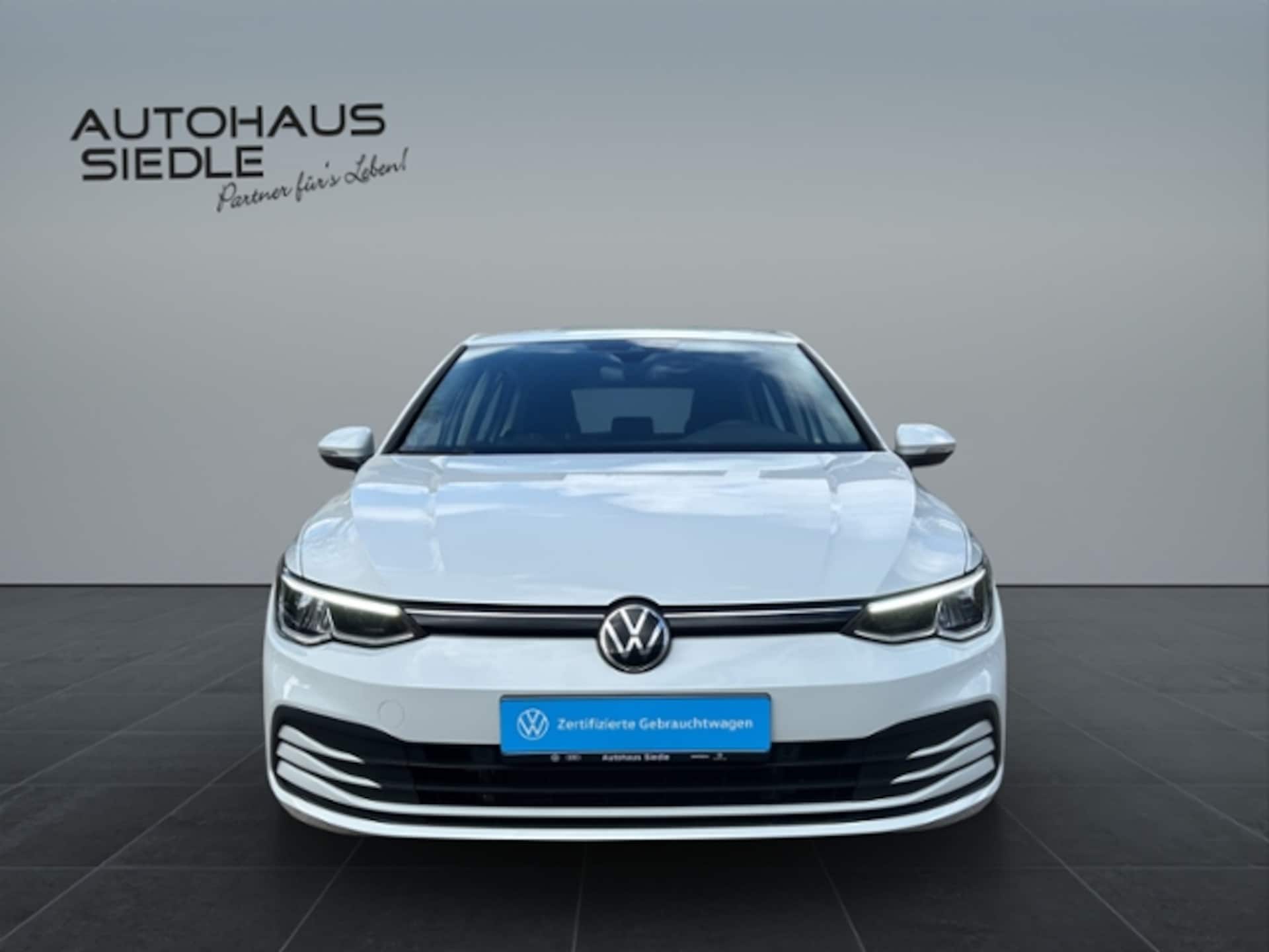 Volkswagen Golf Life