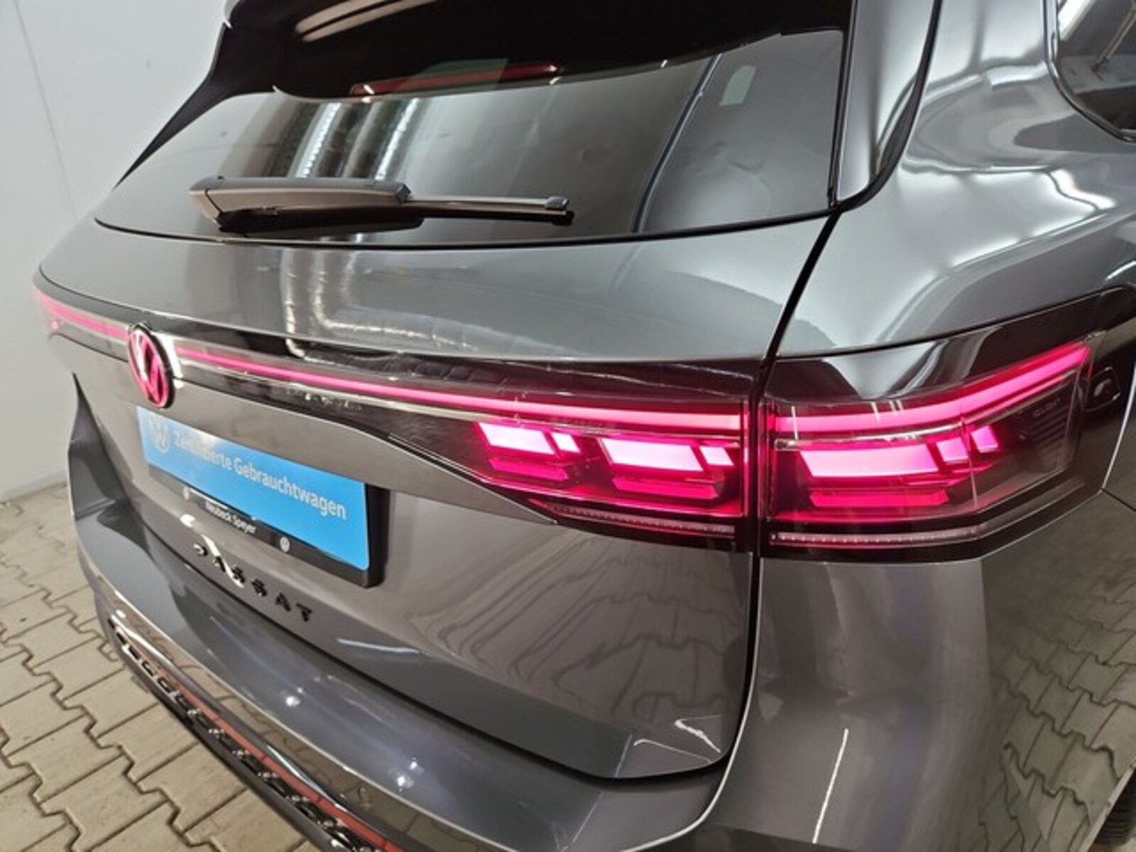 Volkswagen Passat – Bild 16