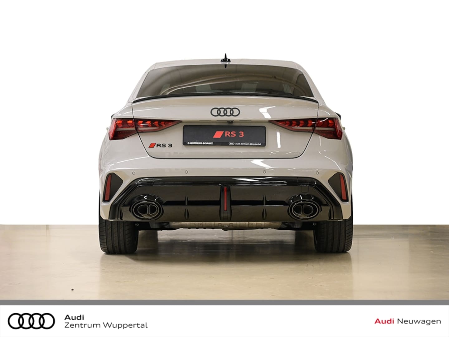 Bild über Audi RS 3 Limousine TFSI quattro 294 kW S tronic - für weitere Informationen kontaktieren Sie den Audi Partner