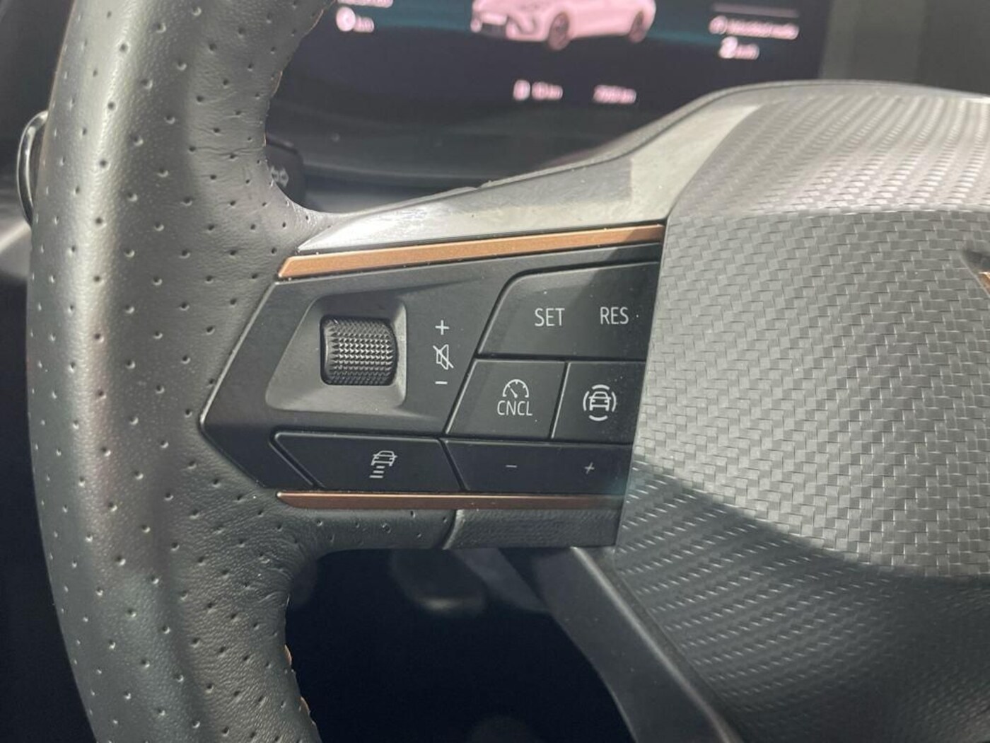 CUPRA Leon León 1.5 TSI 110 kW (150 CV) — photo 9