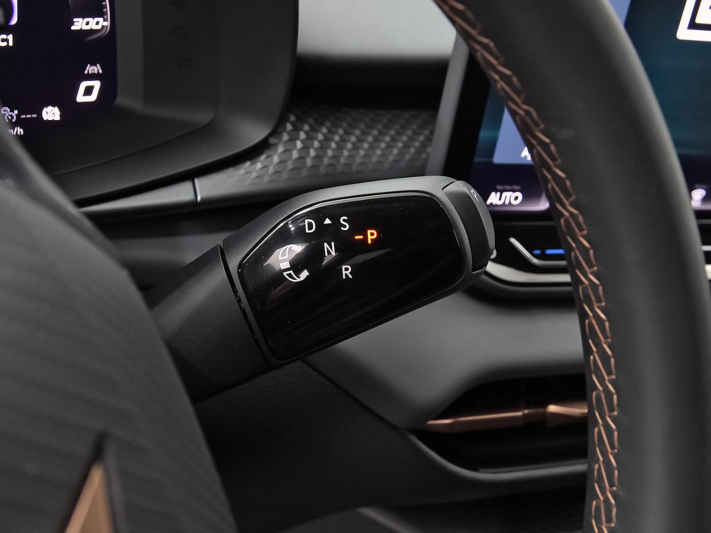 CUPRA Terramar 1.5 TSI e-Hybrid VZ DSG 200 kW (272 CV) — photo 17