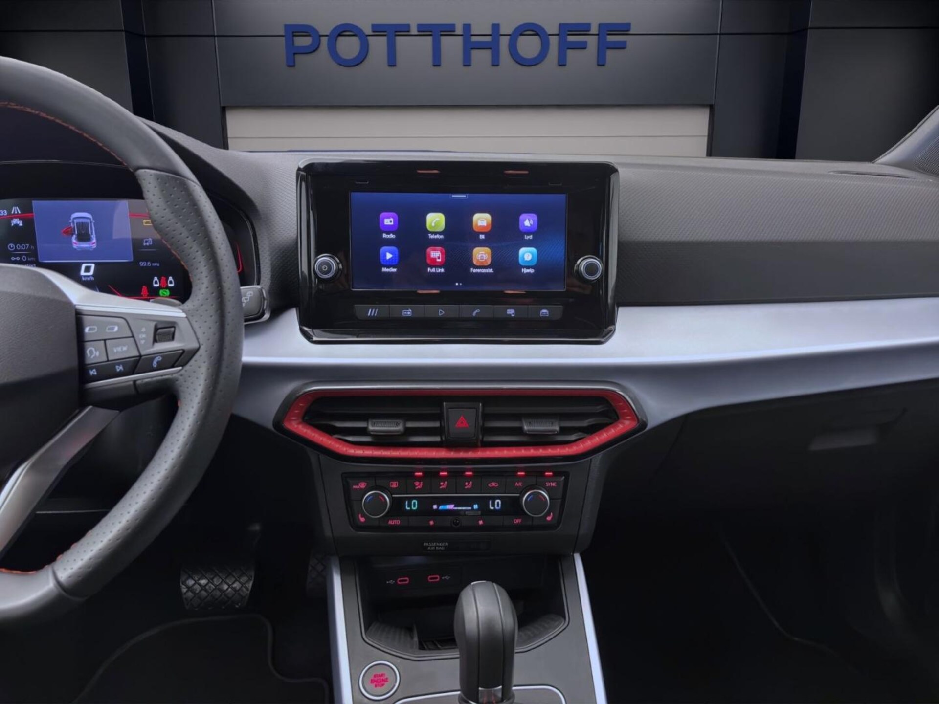 SEAT Arona FR
