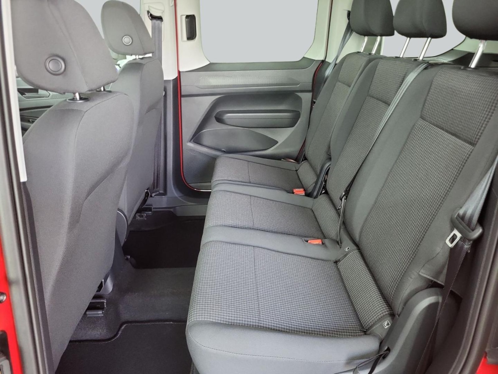 Volkswagen Caddy – Bild 9