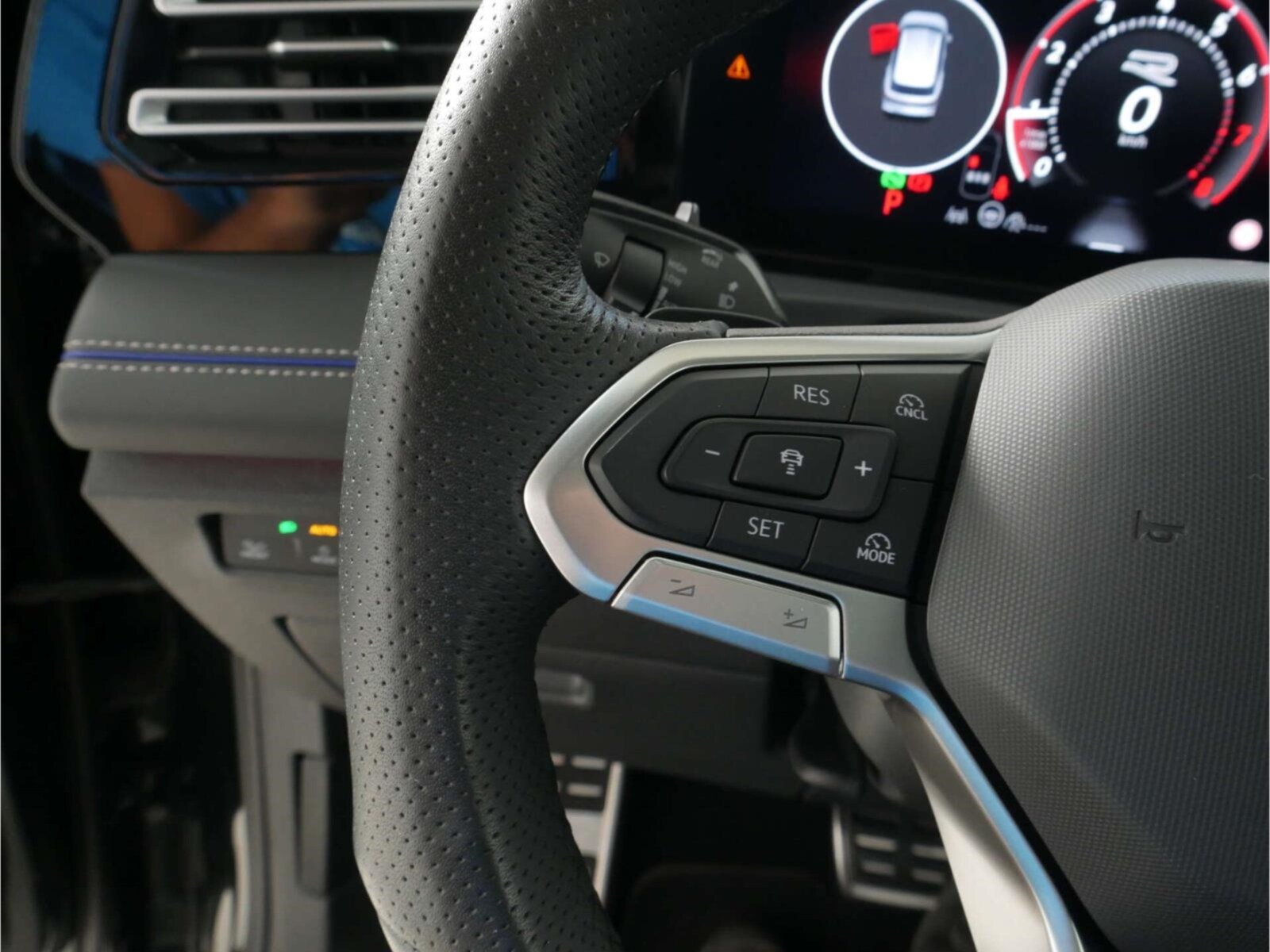 Volkswagen Tiguan – Bild 11