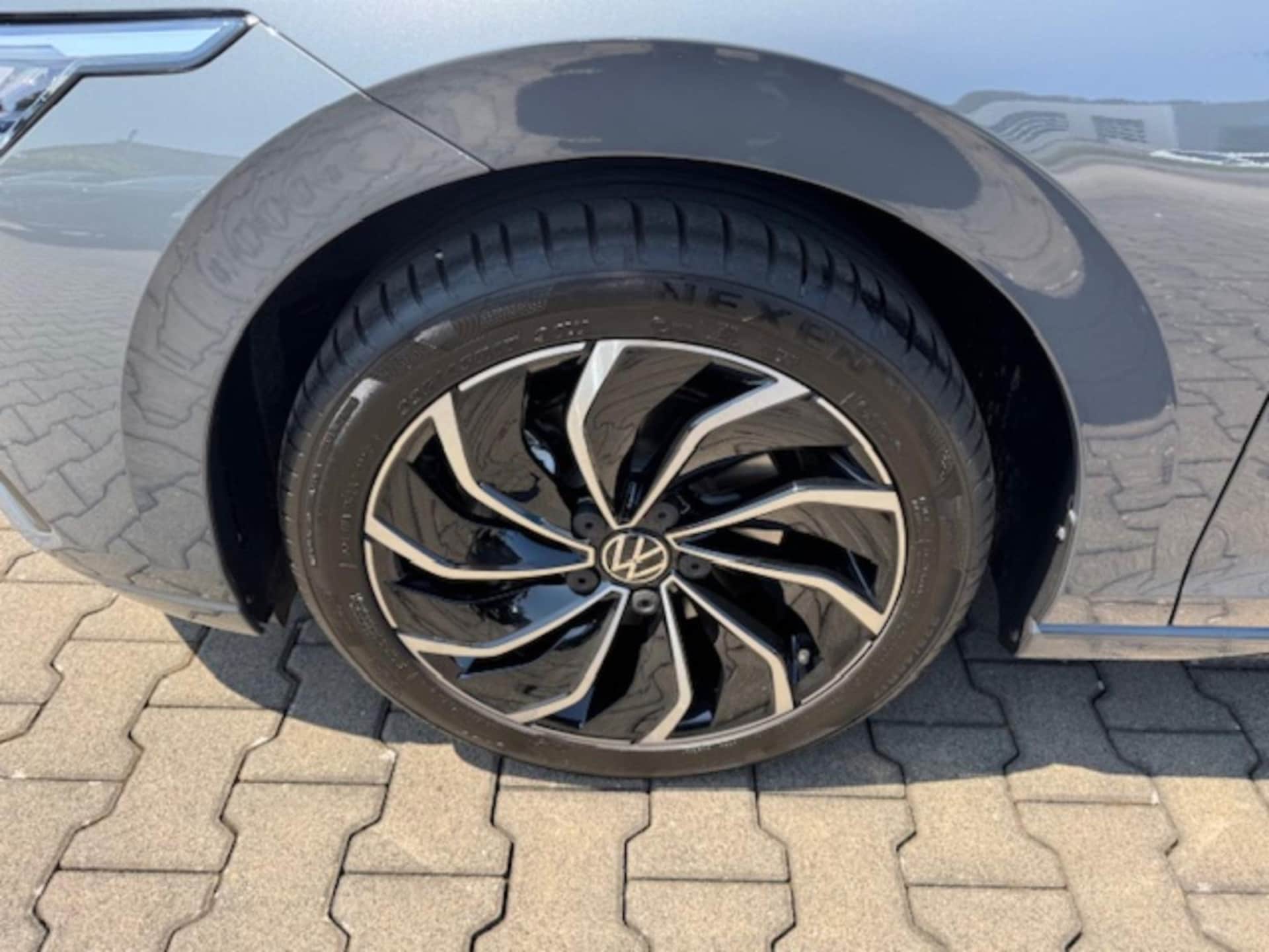 Volkswagen Golf MOVE