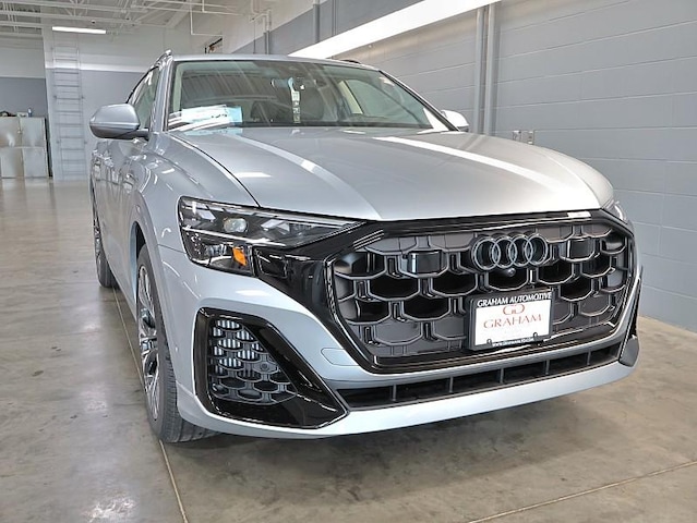 2026 Audi Q8