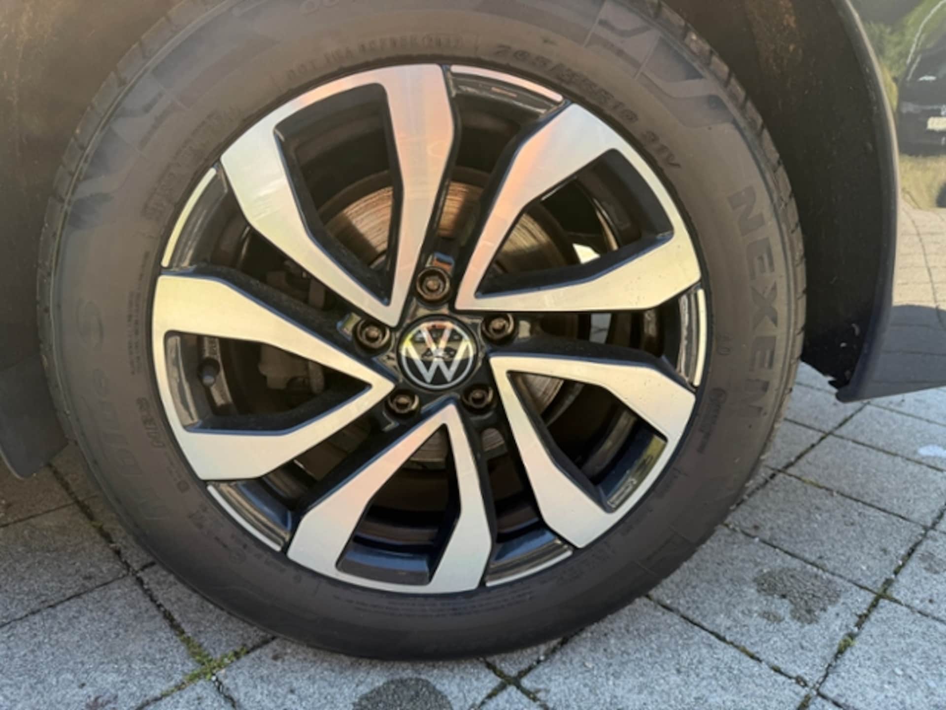 Volkswagen Golf Variant Active