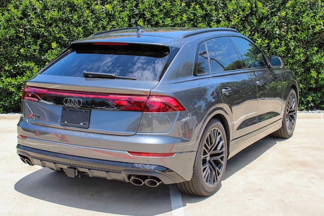 2026 Audi SQ8