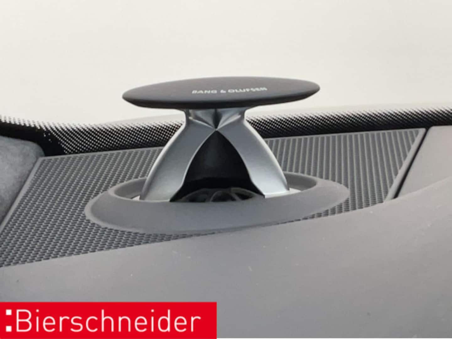 Bild über Audi RS 6 Avant TFSI quattro tiptronic - für weitere Informationen kontaktieren Sie den Audi Partner