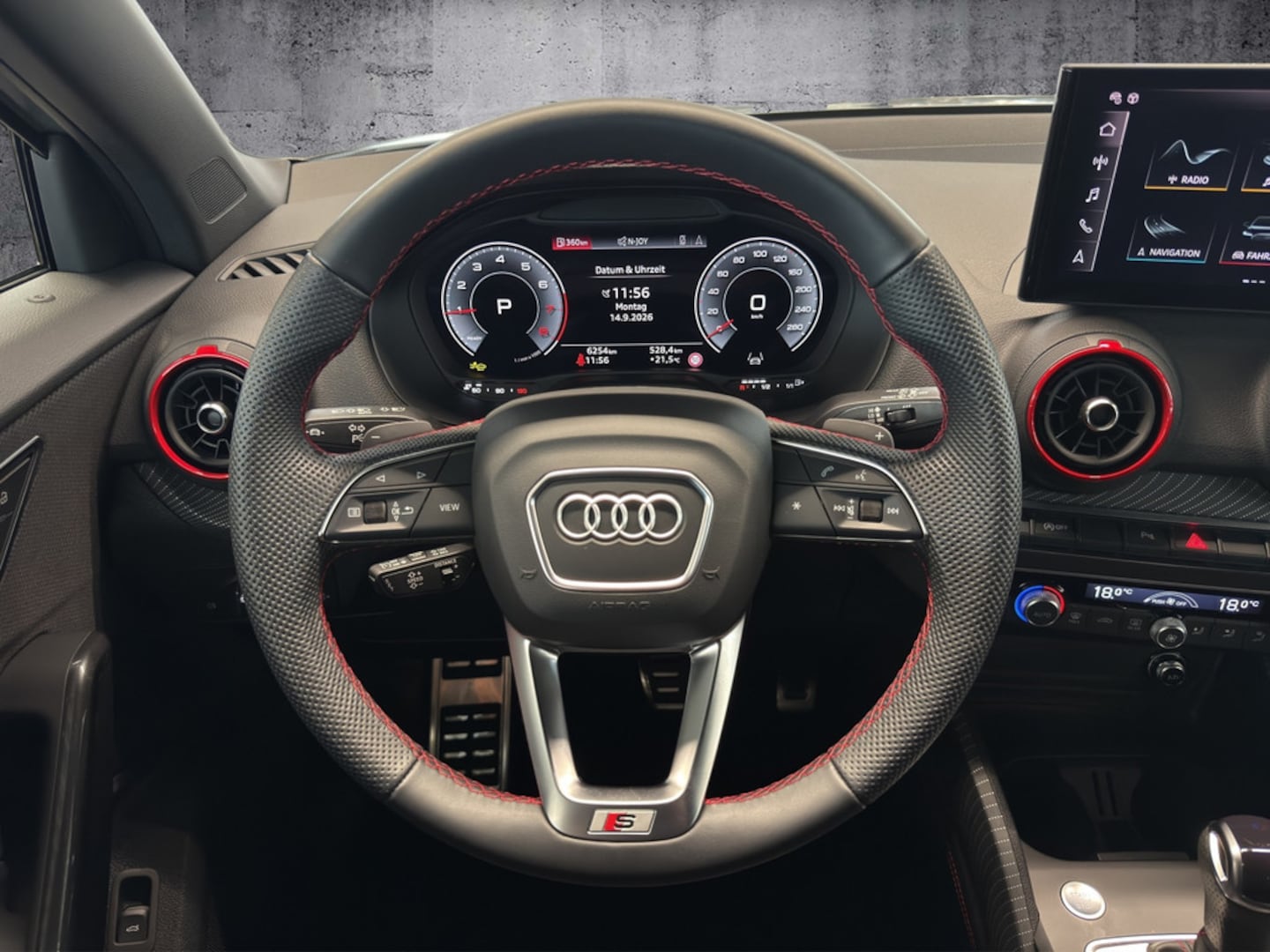 Bild über Audi Q2 S line 35 TFSI S tronic - für weitere Informationen kontaktieren Sie den Audi Partner